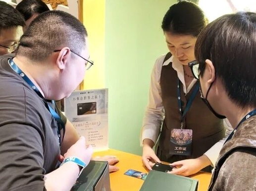 魔兽世界无限服：PDD存600万办神卡，携手卢本伟冲击世界第一